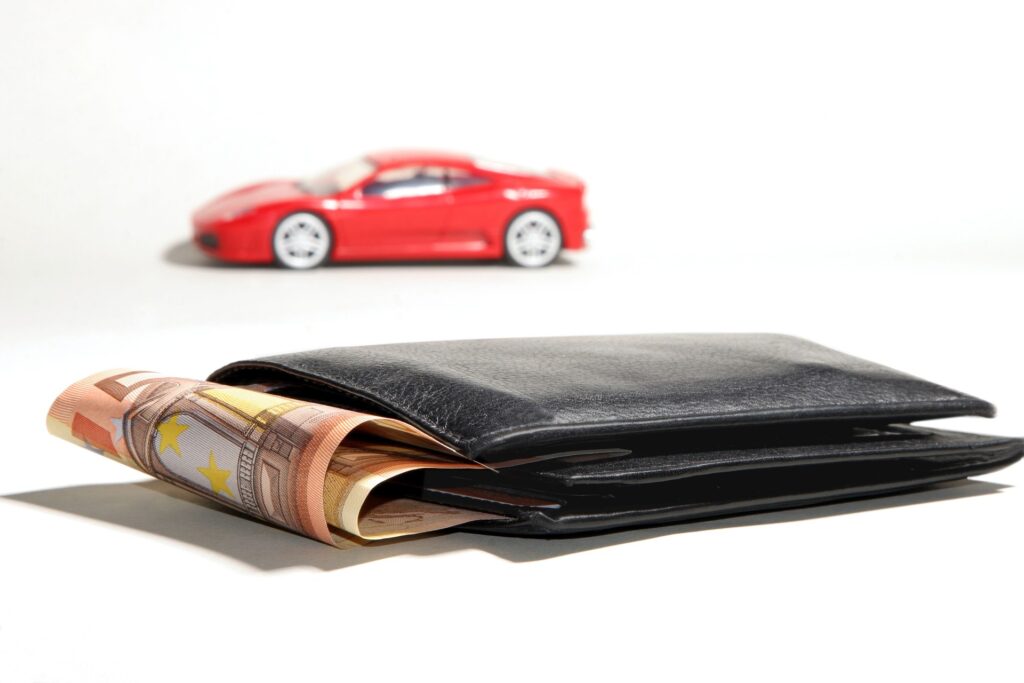 differenza leasing e finanziamento auto